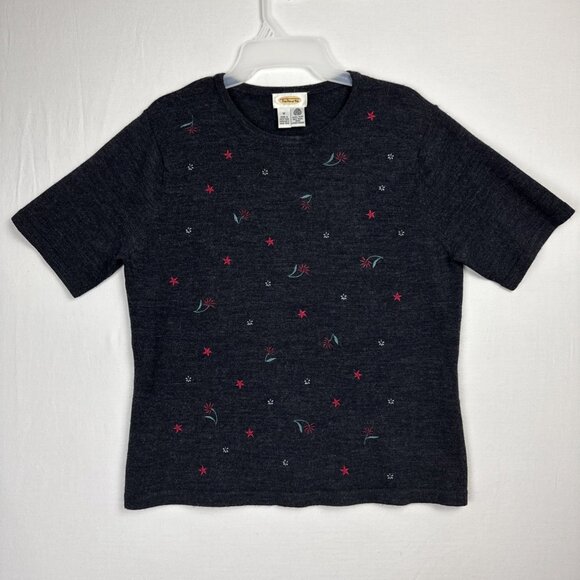 Vtg Talbots Gray Wool Short Sleeve Sweater Top Medium Stars & Floral Embroidered - Picture 2 of 7